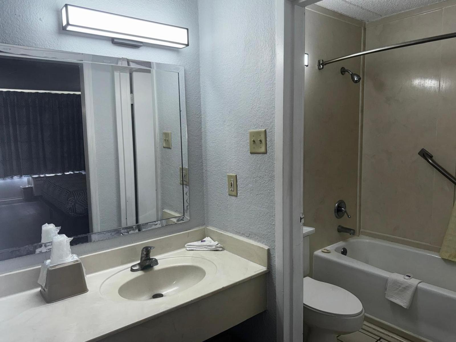 Hotel 6-tifton, Ga Tifton